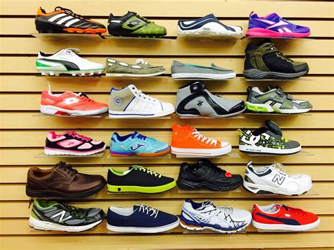 Shoes and more - Shoes and More es una tienda online de calzado de marca para hombre y mujer. Encuentra zapatillas Nike, Adidas, Converse, Puma y otras marcas con descuentos y …